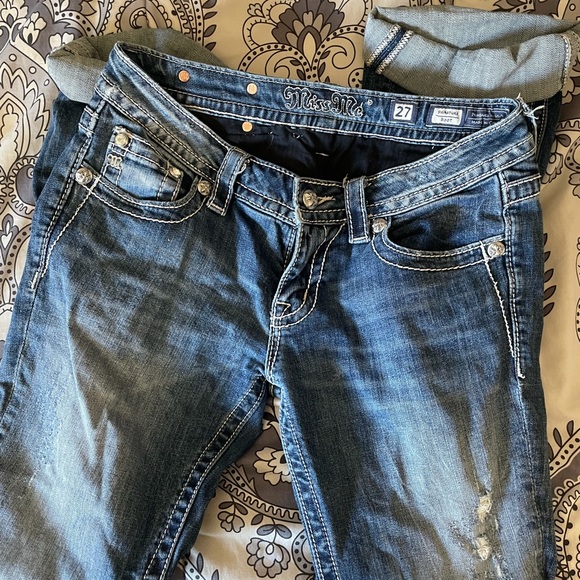 Maroon beaded detailed women's Miss Me's. - Picture 2 of 2